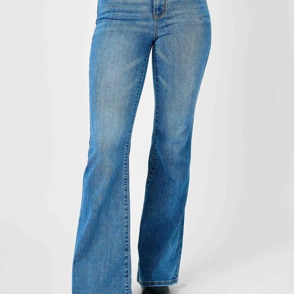 Judy Blue Full Size Hw Classic Flare Jeans Plus Size - Picture 3 of 8